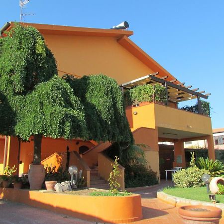 פורטו טורס Casa Vacanze Villa Carmela מראה חיצוני תמונה