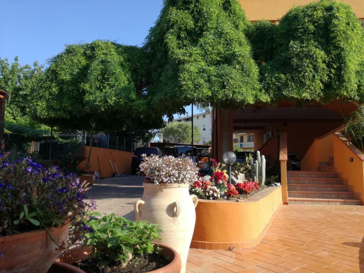 פורטו טורס Casa Vacanze Villa Carmela מראה חיצוני תמונה
